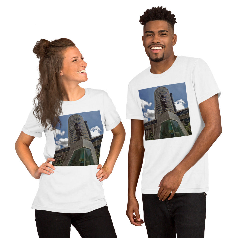 Kenya Statue Unisex t-shirt