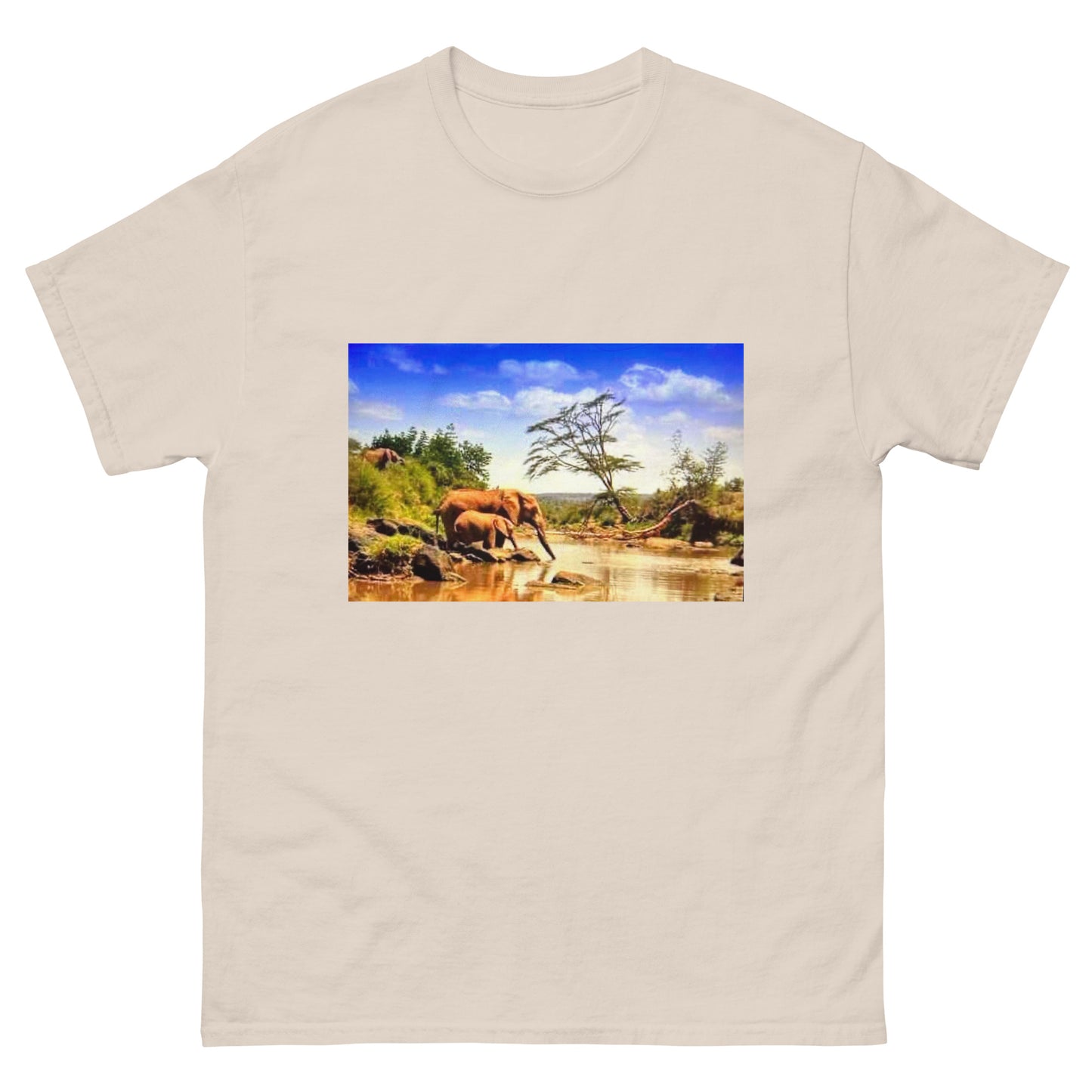 Kenya Creatures 1 Men's classic tee