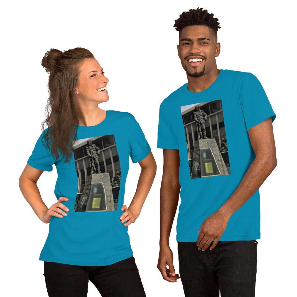 Kenya Statue Unisex t-shirt