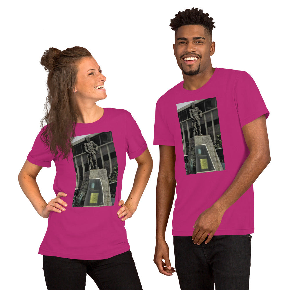 Kenya Statue Unisex t-shirt