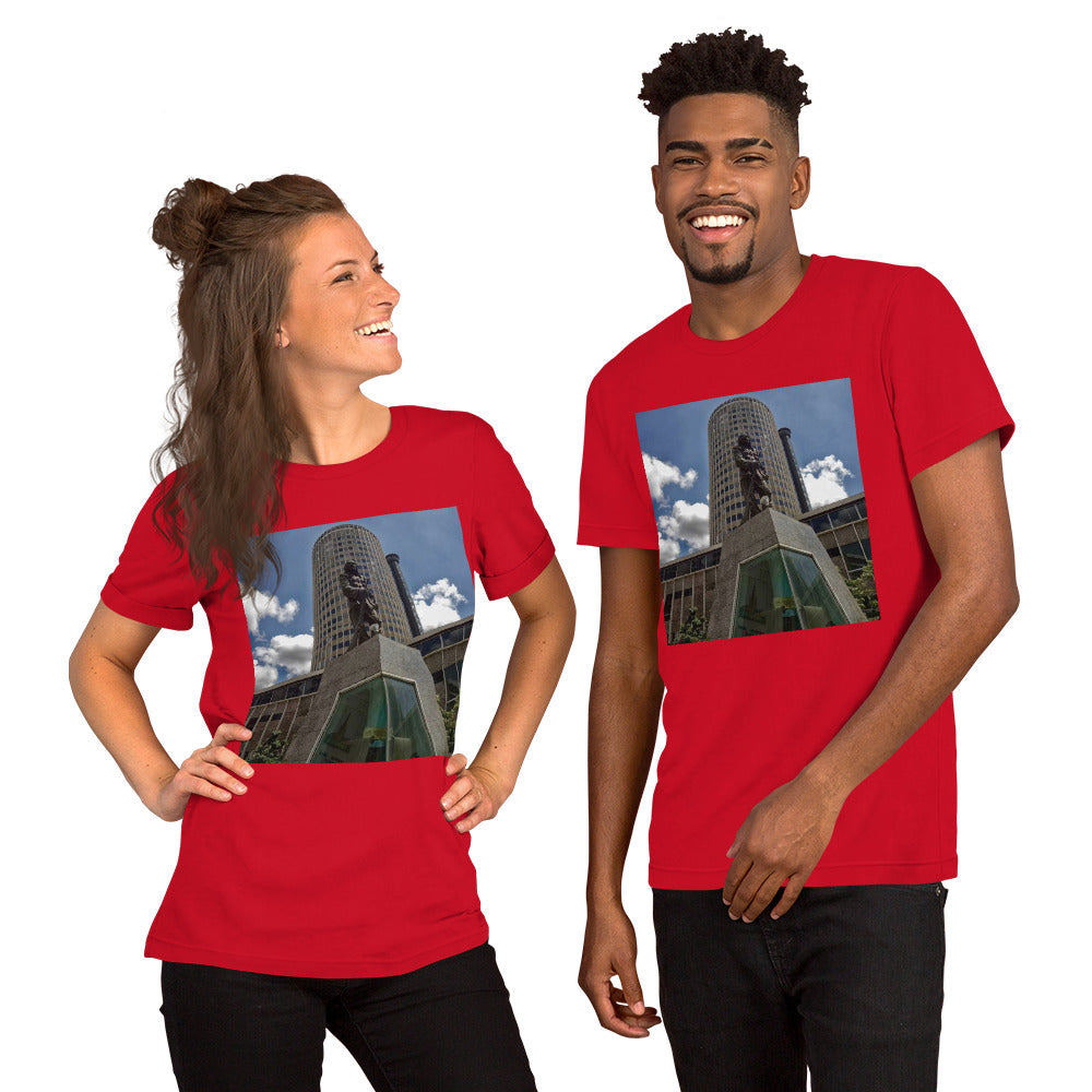 Kenya  Statue Unisex t-shirt